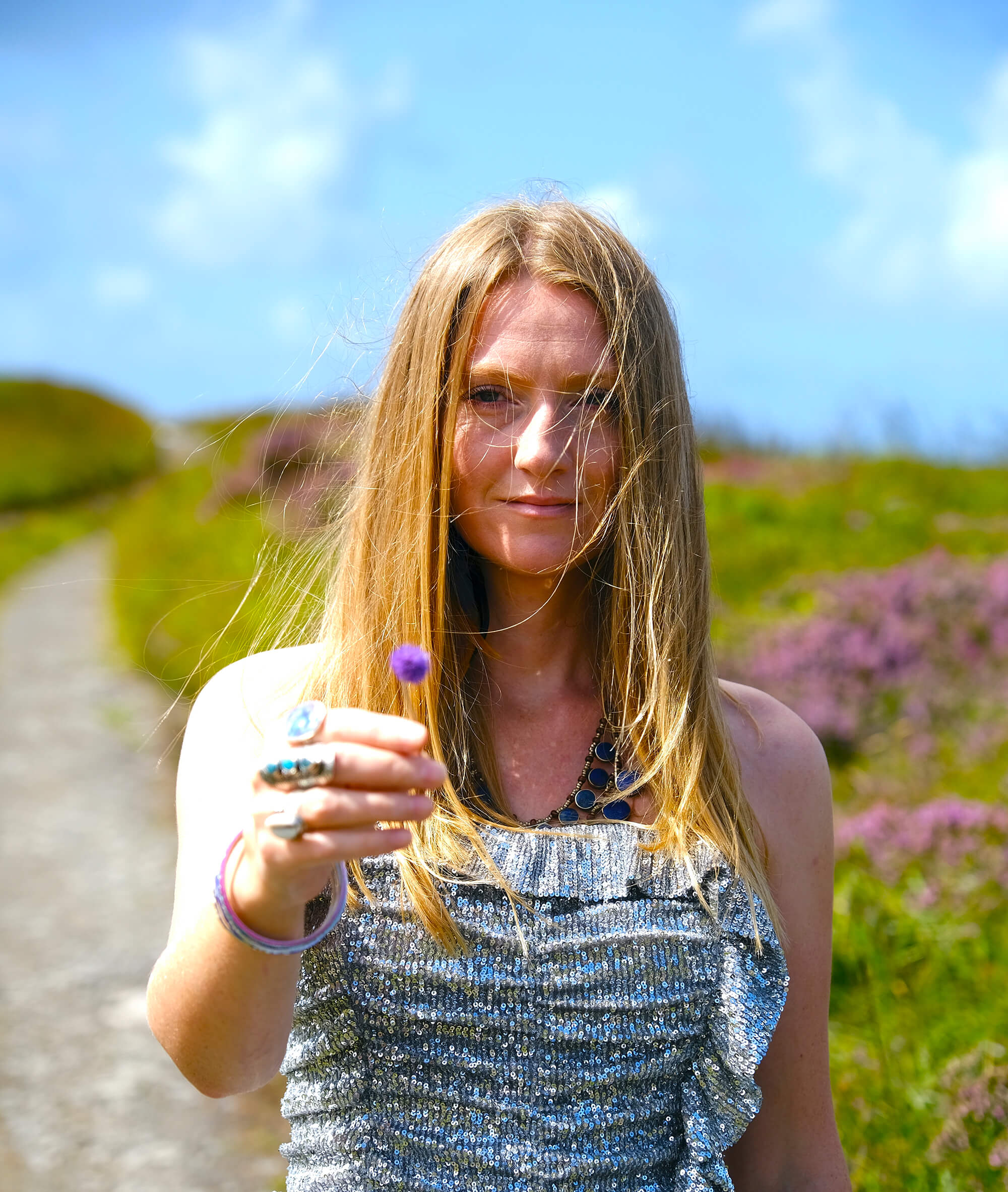 AOIFE DOYLE shares new song LOVE CONQUERS ALL from upcoming album INFINITELY CLEAR